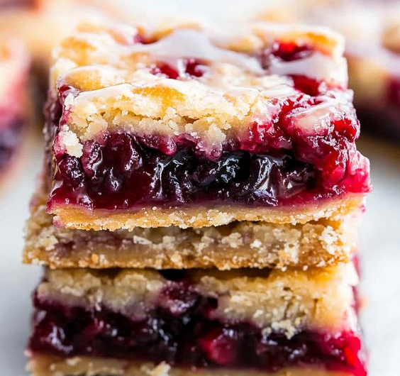 Cherry Pie Bars Are Easy-Breezy & Crazy Delicious Recipes